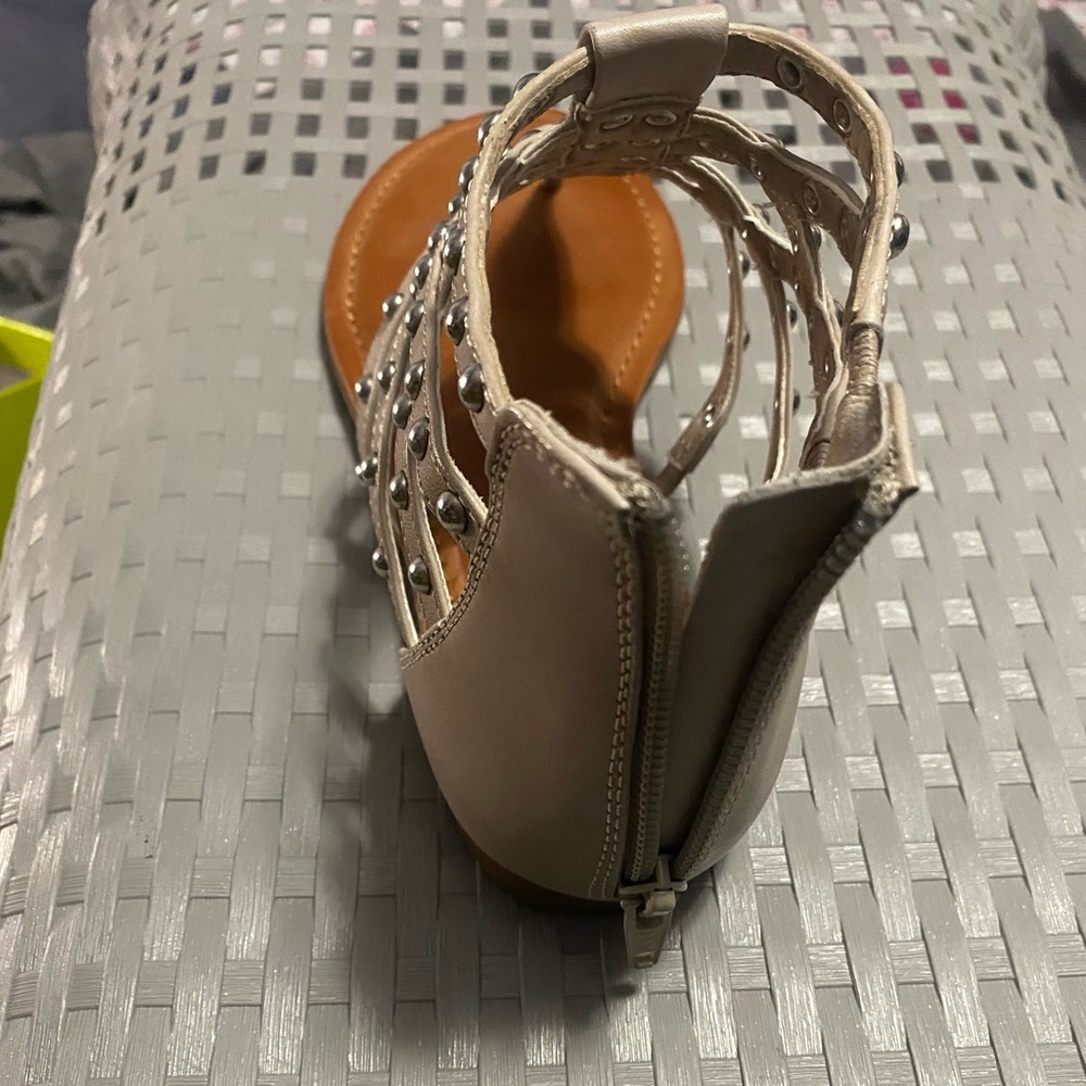 Sandals - Picture 2 of 5